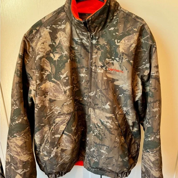 Carhartt WIP Men's Camouflage Jacket / Reversible